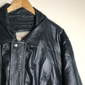 Men’s leather jacket bomber
